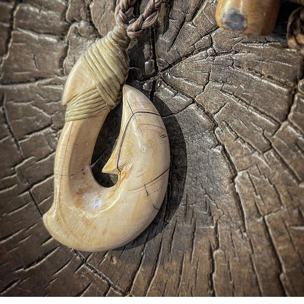 ボーンカービング マンモス牙HOOK MT-179 | Ocean's Bone Carvings