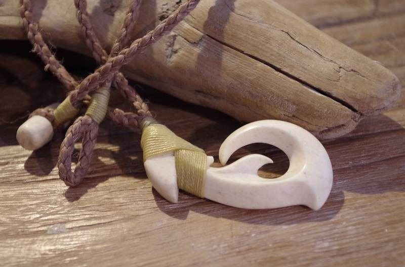 ボーンカービング鯨骨HOOK WB-49 | Ocean's Bone Carvings