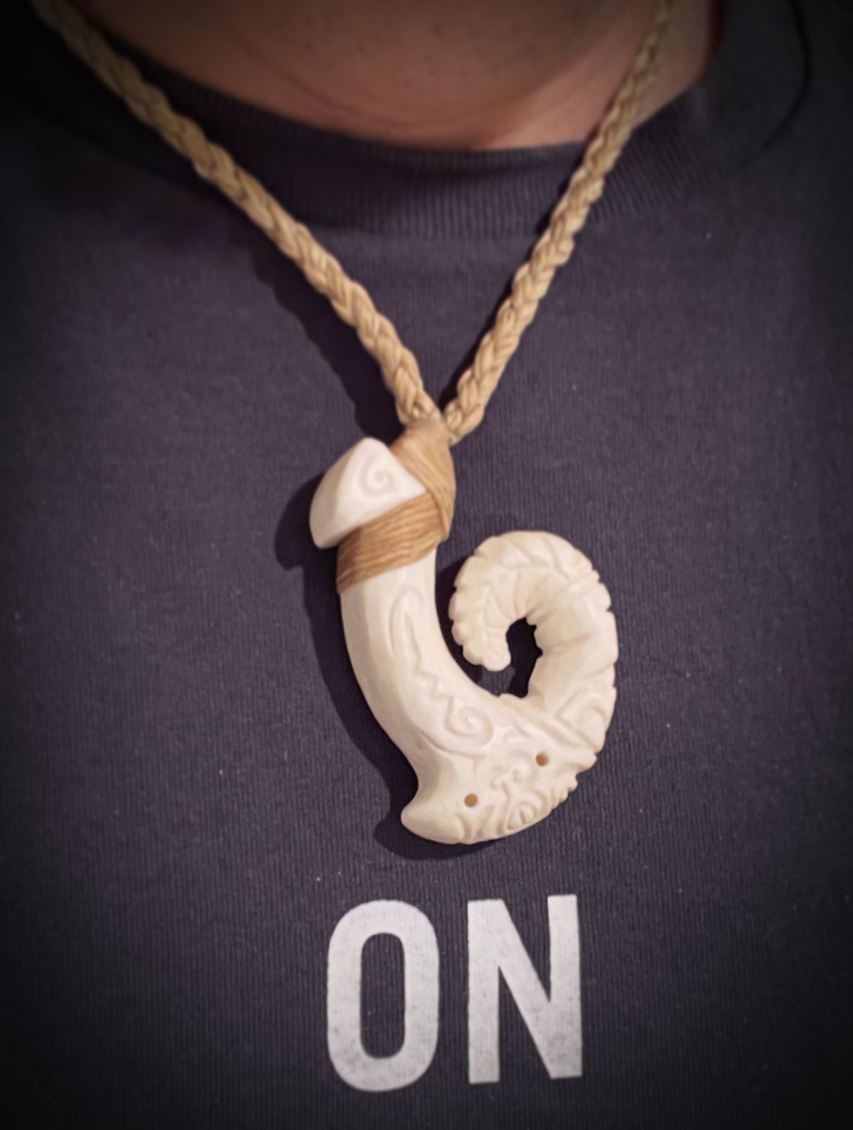 ボーンカービング鯨骨TIKI HOOK ネックレス WB-459 | Ocean's Bone