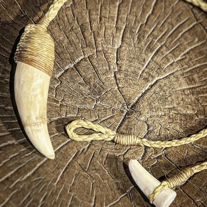 ボーンカービング鯨歯ネックレス WL-137 | Ocean's Bone Carvings