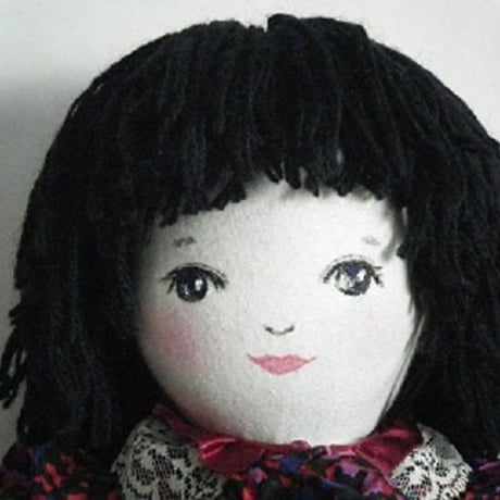 世界にたった一つのお人形「レトロなお顔、おかっぱ頭の女の子」