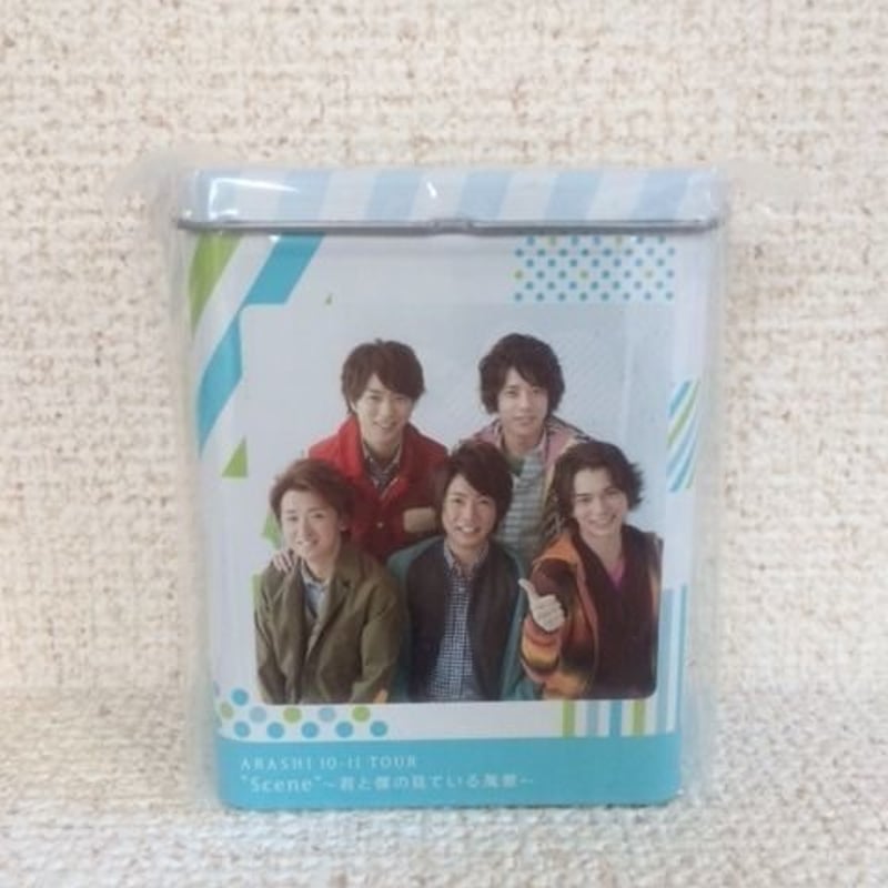 嵐  君と僕の見ている風景グッズ☆ピンバッジ 嵐 君と僕の見ている風景 絆創膏 会場限定ピンバッジ - メルカリ