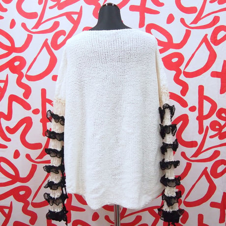 Frilled Lace Sleeves < Ivory >