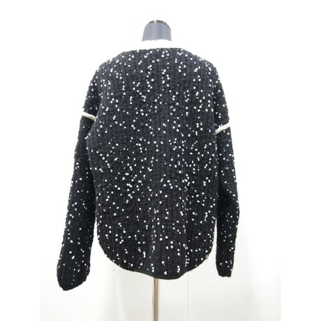 Pom Poms mock knit < BLACK × WHITE dots >
