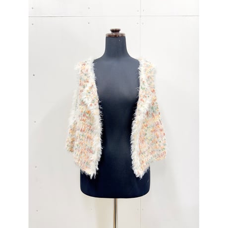 Mix pompon fur gilet
