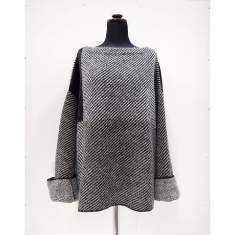 Color Combination knit _ Unisex < Red / Black >
