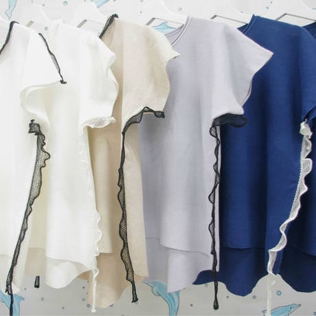 LACE  [side] POLO TEE