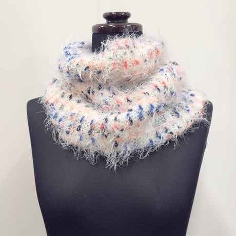 Mix pompons Snood (Big size) 1