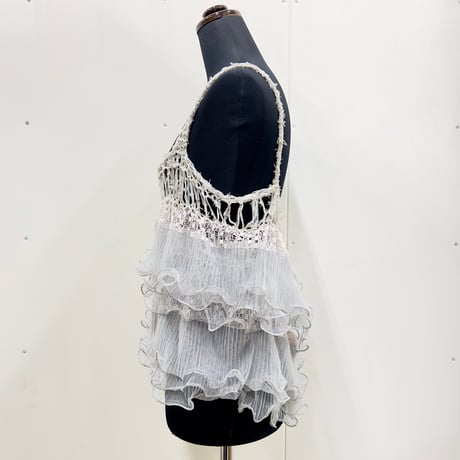 Ruffled Camisole < Light Gray >