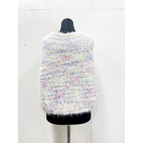 Mix pompon fur gilet