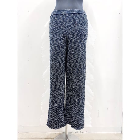 Ruffle Pants _< Navy Blue >