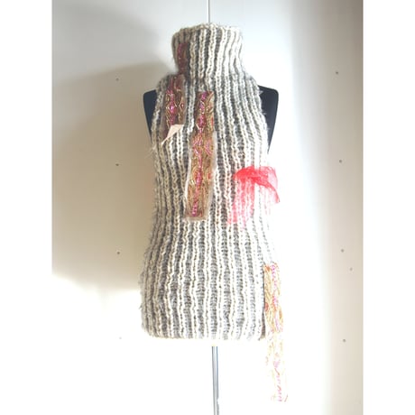 spangle sleeveless knit