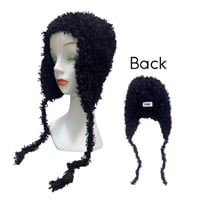 Knit trapper hat_Black flame
