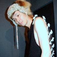 Frilled Lace Sleeveless < Black  /  Green >