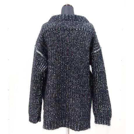 Silver mohair < Silver × Black >
