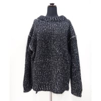 Silver mohair < Silver × Black >
