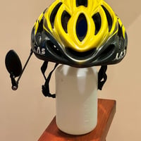 ヘルメットにつけるバックミラー