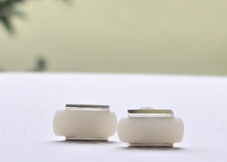 外川ひろみ・外川貴金属 Hiromi TogawaxTogawaKikinzoku | 落雁ピアス　箱(シルバー）