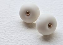 外川ひろみ・外川貴金属 Hiromi TogawaxTogawaKikinzoku | 落雁ピアス　花(ゴールド）