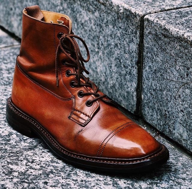 Tricker\