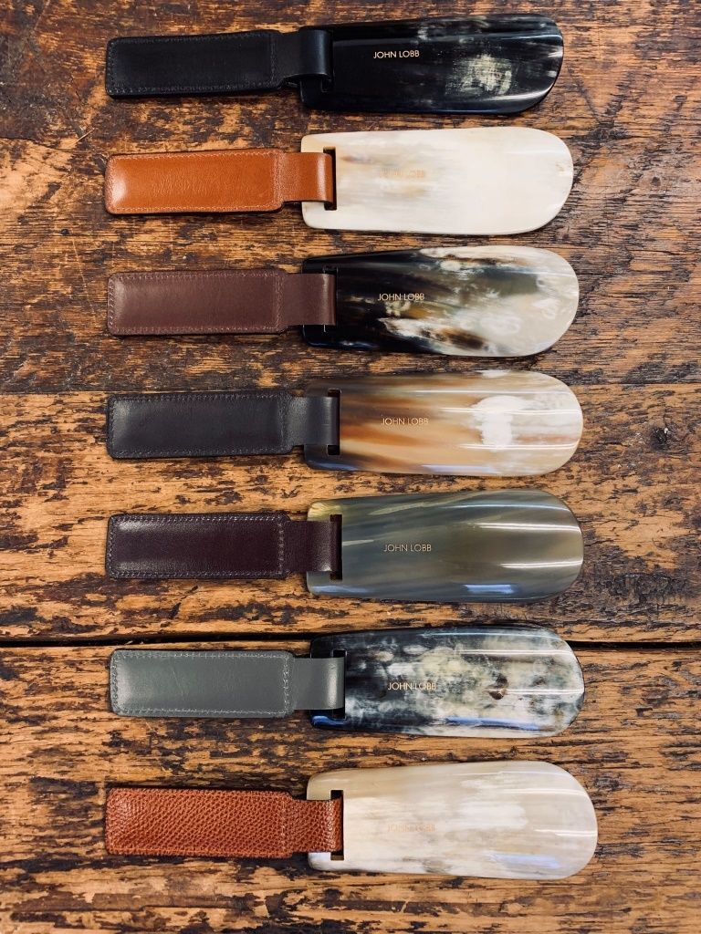 John Lobb London Folding Shoe Horn / Calf | UNI