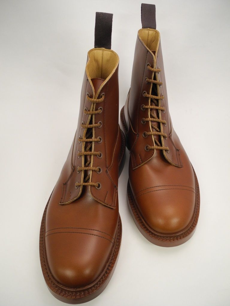 Tricker\
