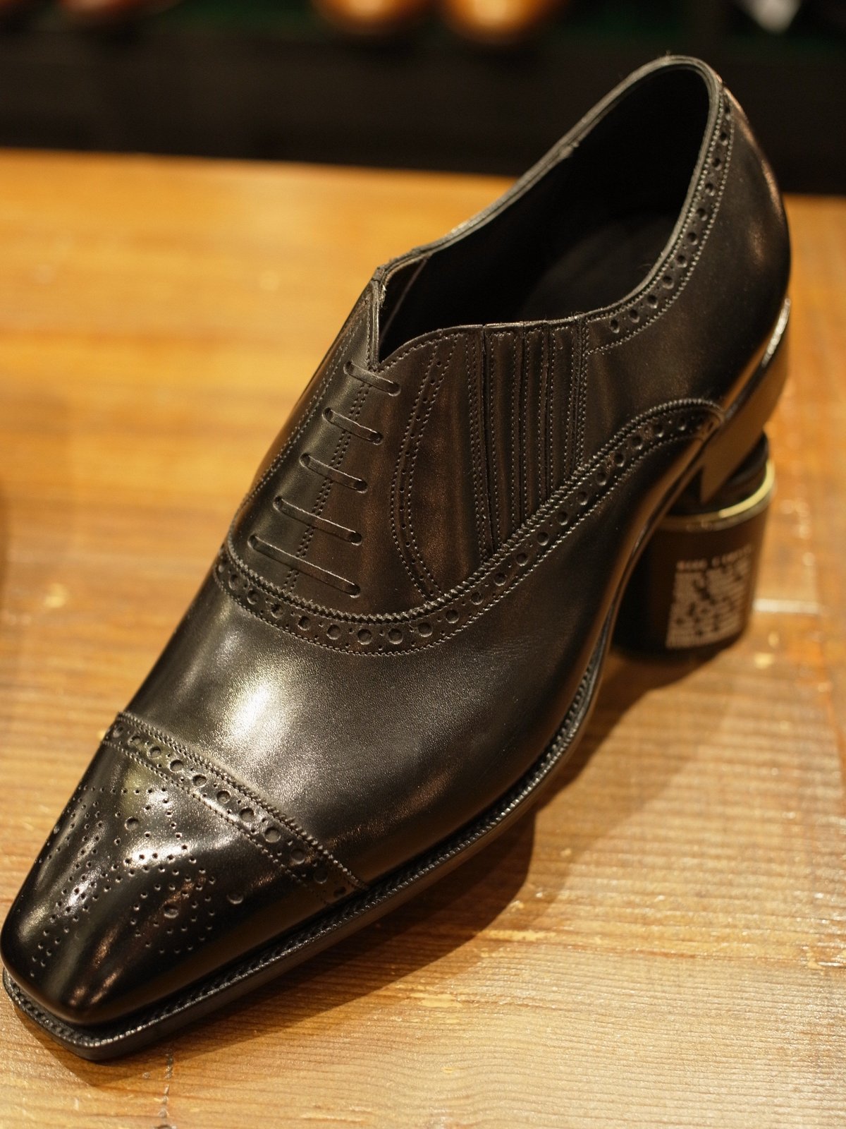 美品　英国トップクリエイター 28万円　ガジアーノ＆ガーリング　11F　TG73 GAZIANO&GIRLING｜BLOG｜ユニオンワークス [ 靴修理、鞄修理 ]