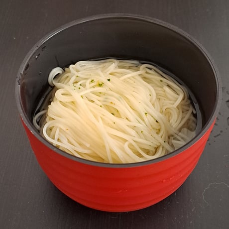 国内産の高級魚介の旨味 はぎの食品 真鯛のだし塩２パック のどぐろ だし塩２パック ２種セット 簡単 溶かすだけ 混ぜるだけ 美味しいスープ 料理に旨味 ギフト 手土産