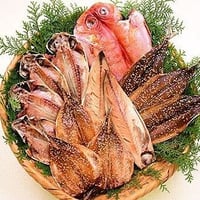 静岡西伊豆 キンメダイ あじの開き さんま味醂 あじみりん サバの干物 職人の干物１３枚セット