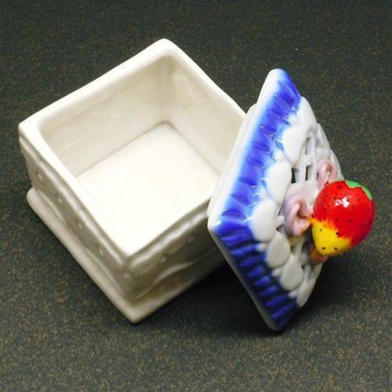 アンティーク　porcelain 陶器　ポプリポット　ボンボニエ ポプリポット 陶器製 | sweetfish