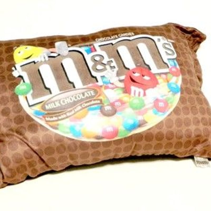 M&M