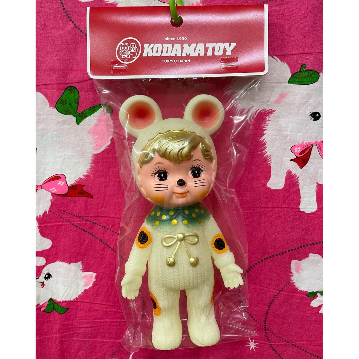 ソフビ 蓄光チャーミーちゃん（招き猫） 蓄光招き猫 チャーミーちゃん | sweetfish