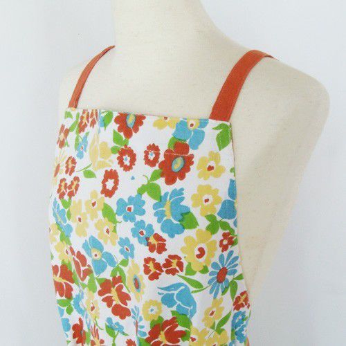 エプロン ポップな花柄 | sweetfish
