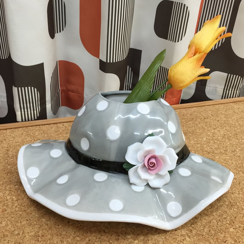 水玉帽子のフラワーベース 花器 | sweetfish
