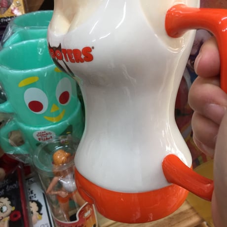 フーターズ　HOOTERS　マグ