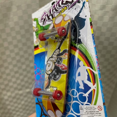 スケボー　ミニチュア
