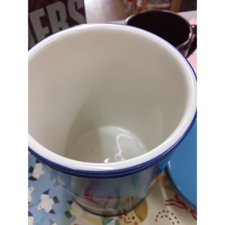 ハーシーズ　HERSHEY’S 　キッシング キッズ 　キスチョコ　キャニスター　デッドストック