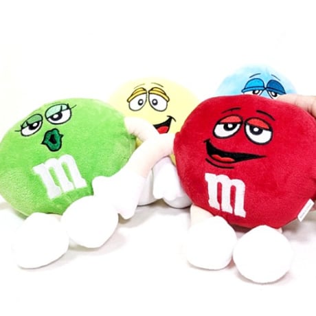4色の手足ブラブラチョコレートぬいぐるみ【M&M'S】