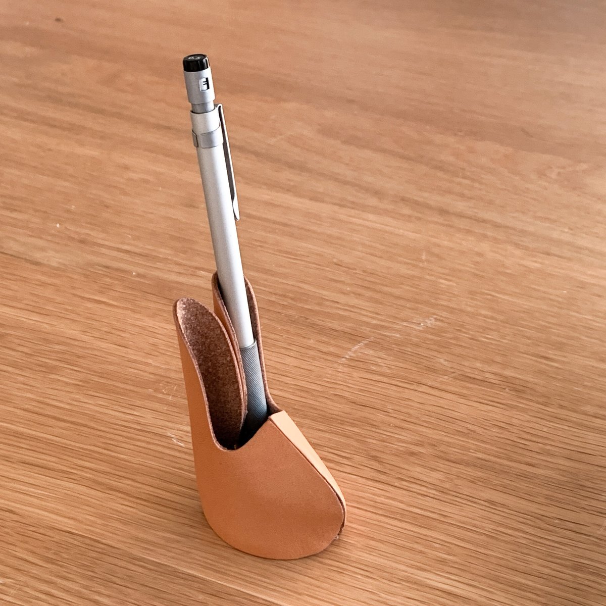 うさぎのペンたて Rabbit Penholder | oodesign shop