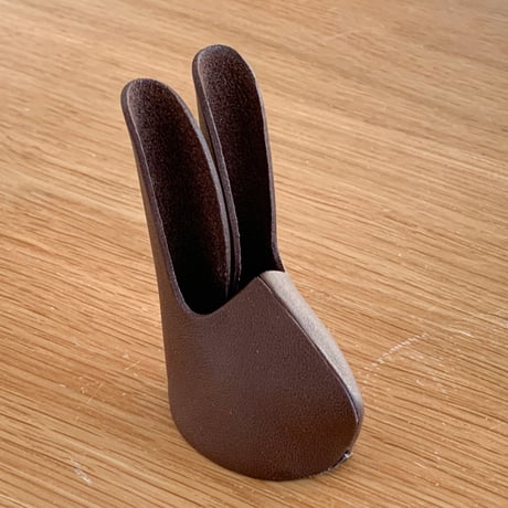 うさぎのペンたて   Rabbit Penholder