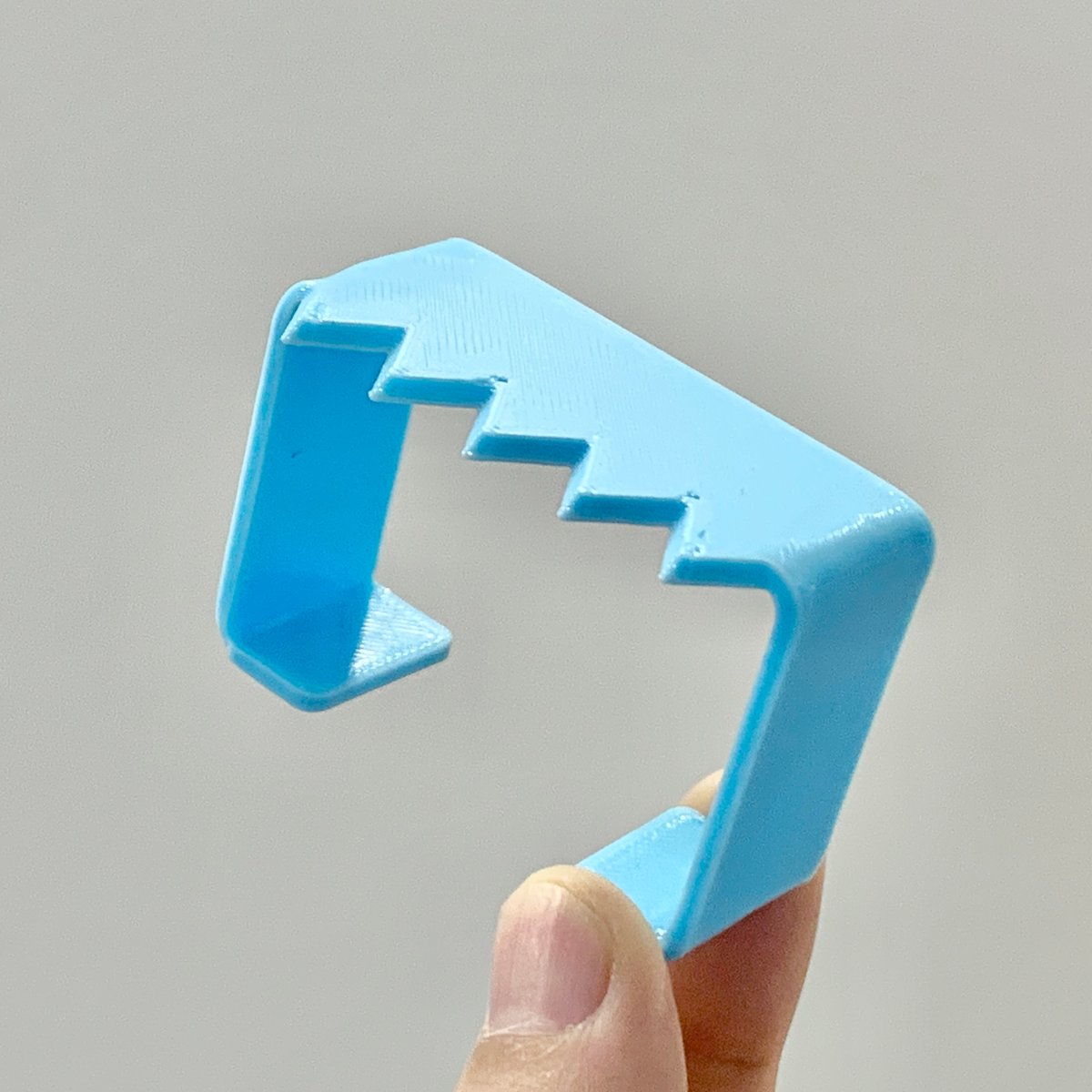 キキのデザインテープカッター あえて雑に切るテープカッター | oodesign shop