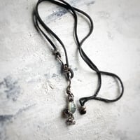 タイガーアイ　鹿皮ひもネックレス