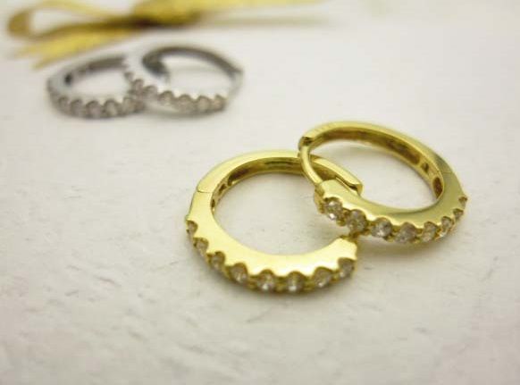 k18 WGダイヤピアス K18 WGダイヤエタニティピアス | Piccolo Cao's