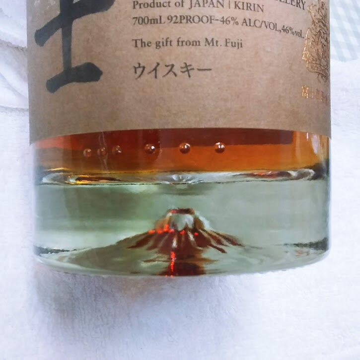 キリン シングルモルトジャパニーズウイスキー 富士 46% 700ml キリン シングルモルトジャパニーズウイスキー 富士 46% 700ml
