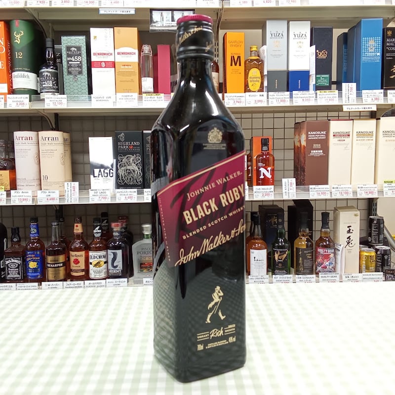 ジョニーウォーカー ブラックルビー 40% 700ml Johnnie Walker Blac