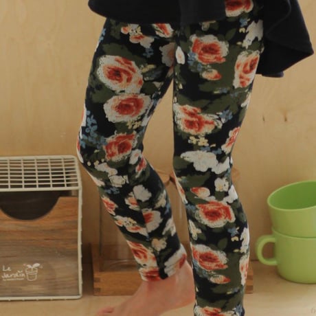 ラナンキュラス柄レギンス　当店通常価格　2190円→