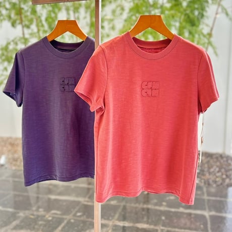 トーンオントーン ロゴ刺繍 Tシャツ
