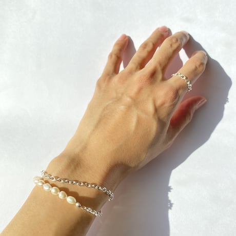 淡水パール×シルバーチェーン二連ブレスレット