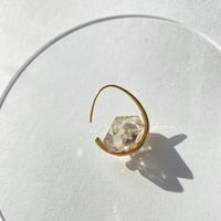 ハーキマーエッグカーブピアス（片耳）