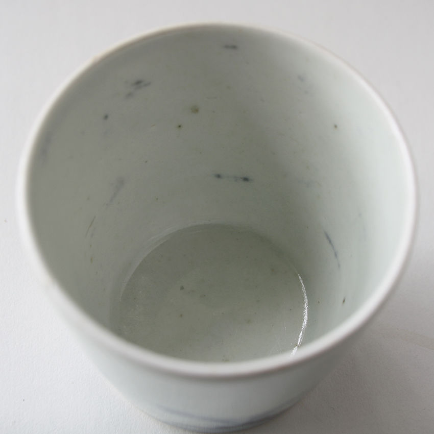 伊万里　山水猪口　M640 198 古伊万里 KOIMARI 染付 山水・東屋・帆掛け舟図 蕎麦猪口 | imarimaru